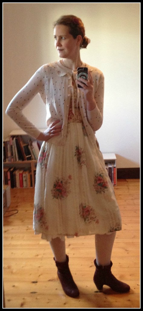 my exhibition outfit, with bonus fuzz